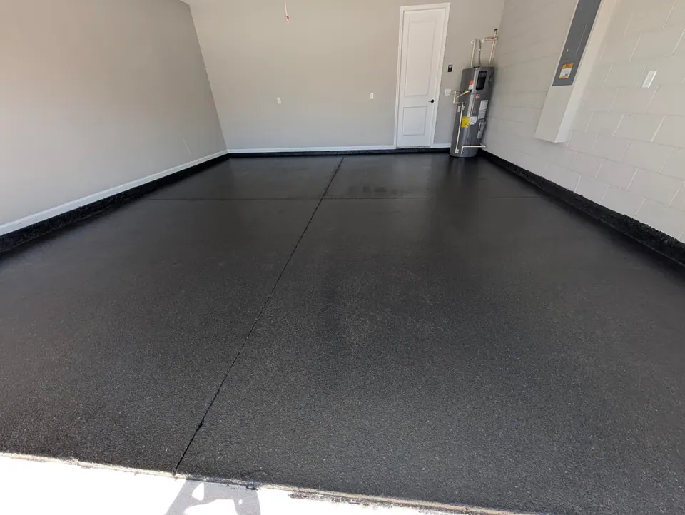 Finished Carbon Flake Garage Floor